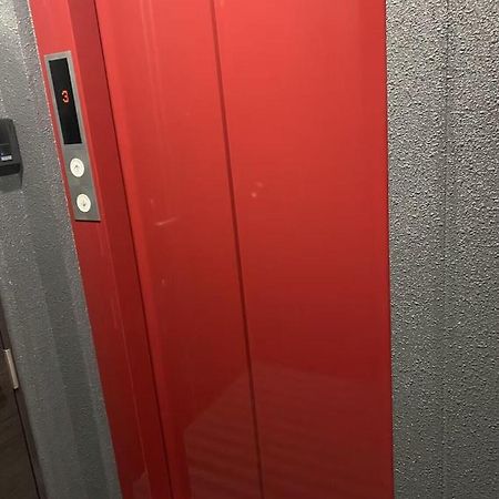 Shizuka1 501 Apartment Осака Екстериор снимка
